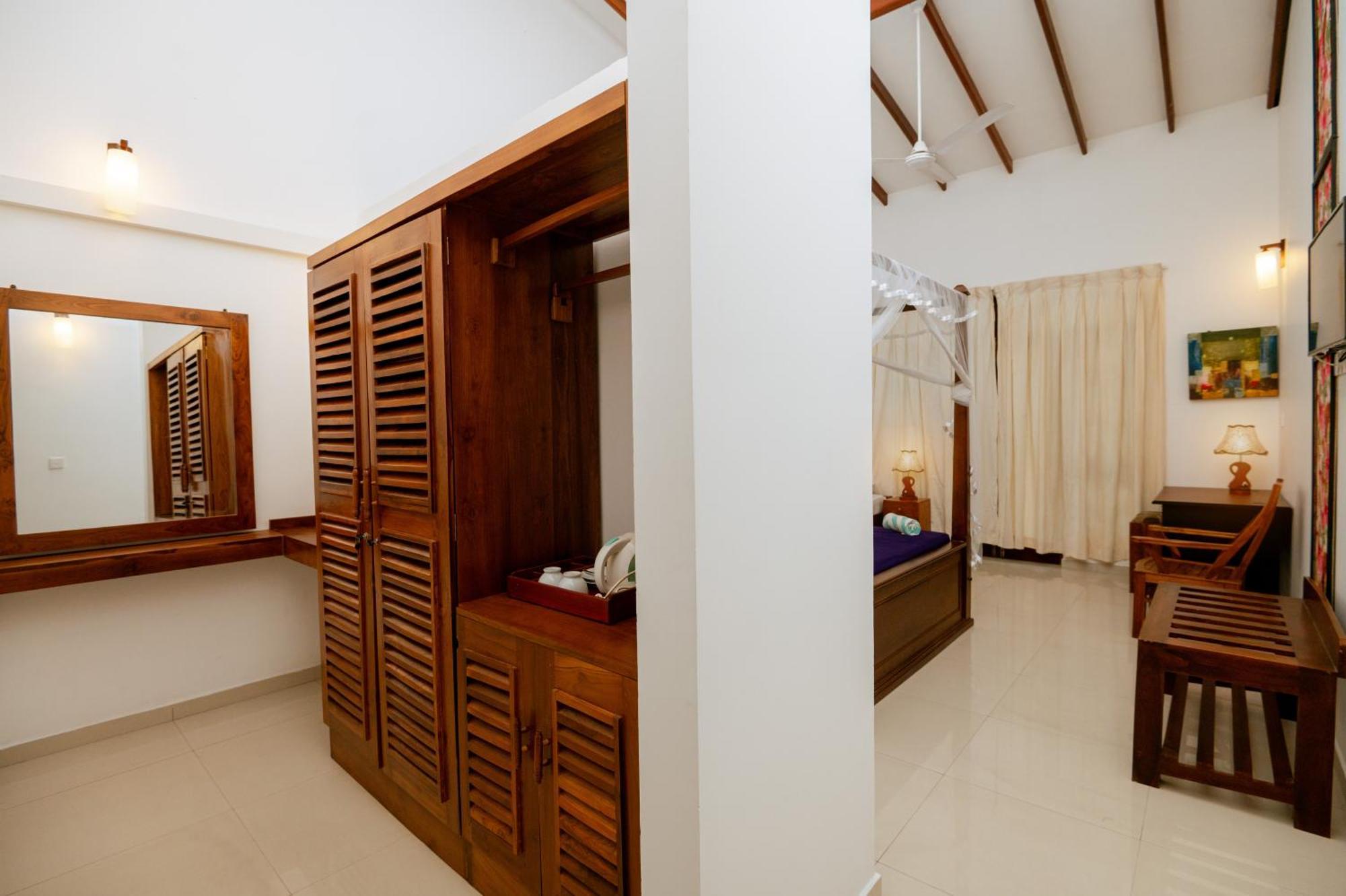 Prince Beach Hotel Bentota Luaran gambar
