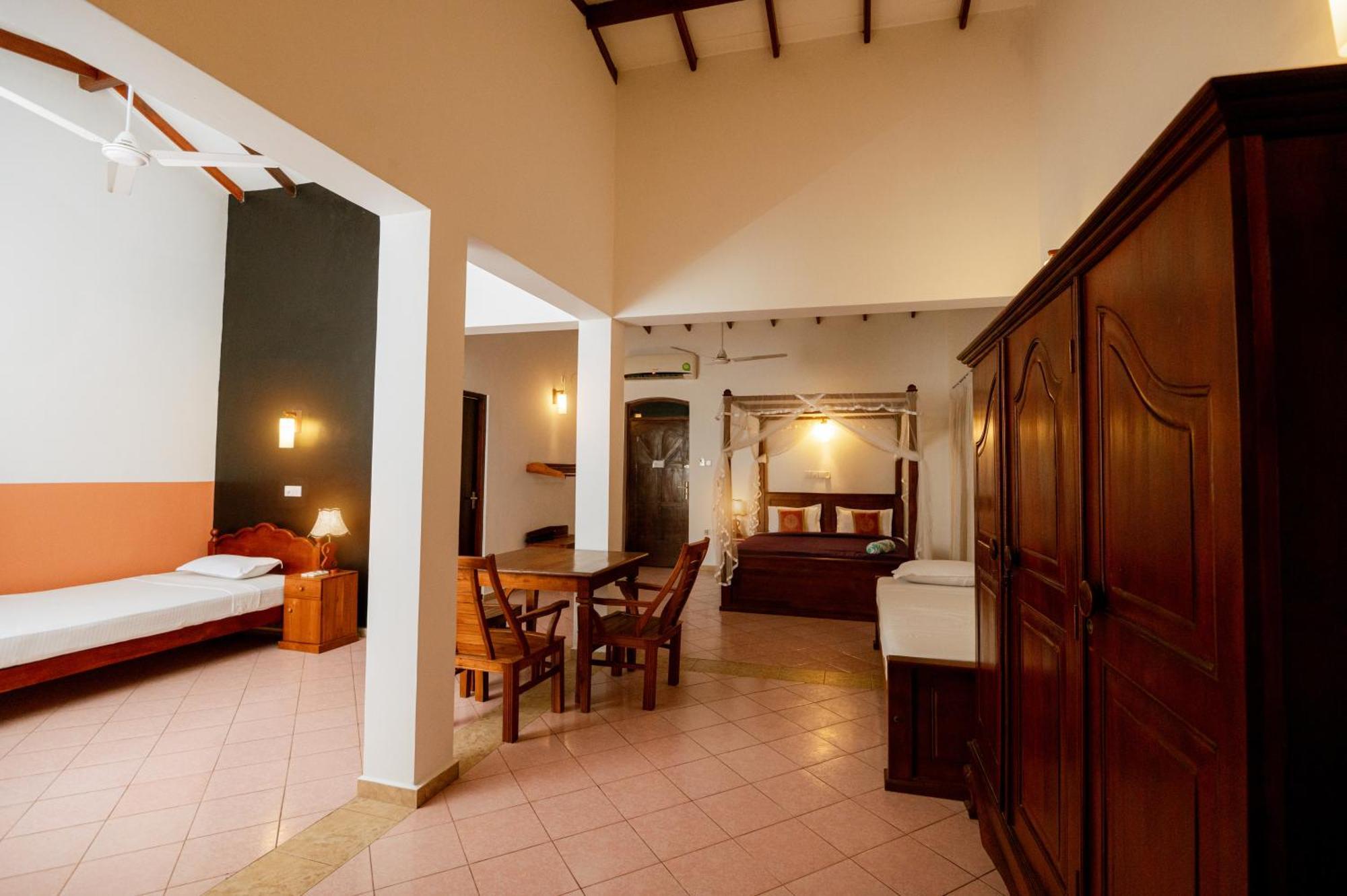 Prince Beach Hotel Bentota Luaran gambar
