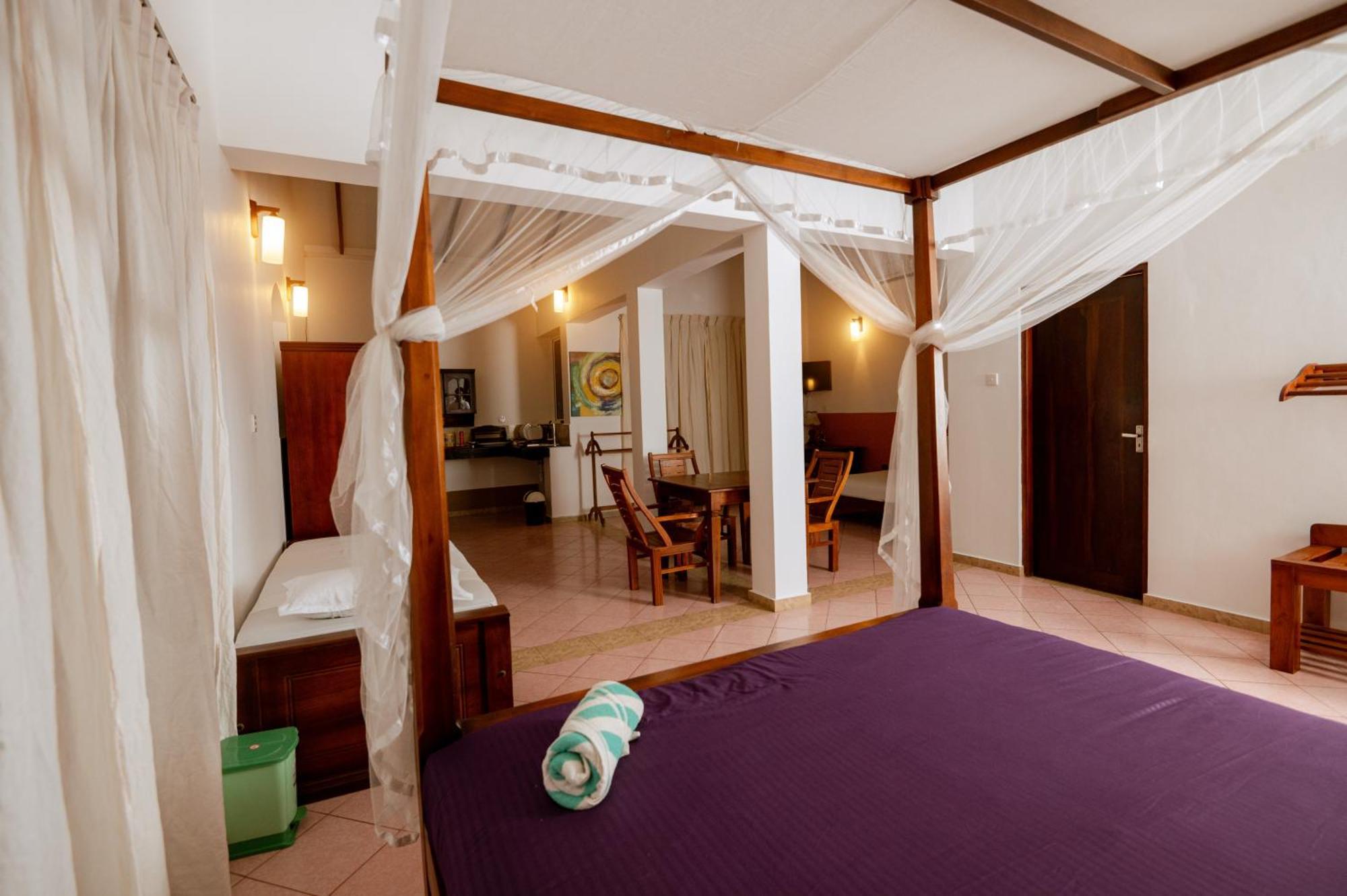 Prince Beach Hotel Bentota Luaran gambar