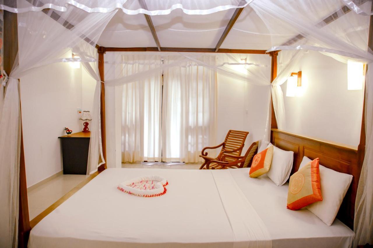 Prince Beach Hotel Bentota Luaran gambar