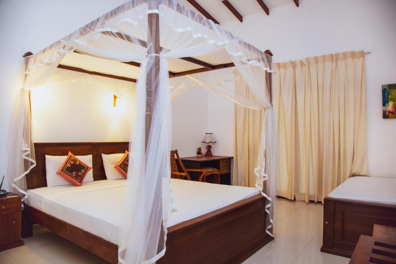 Prince Beach Hotel Bentota Luaran gambar