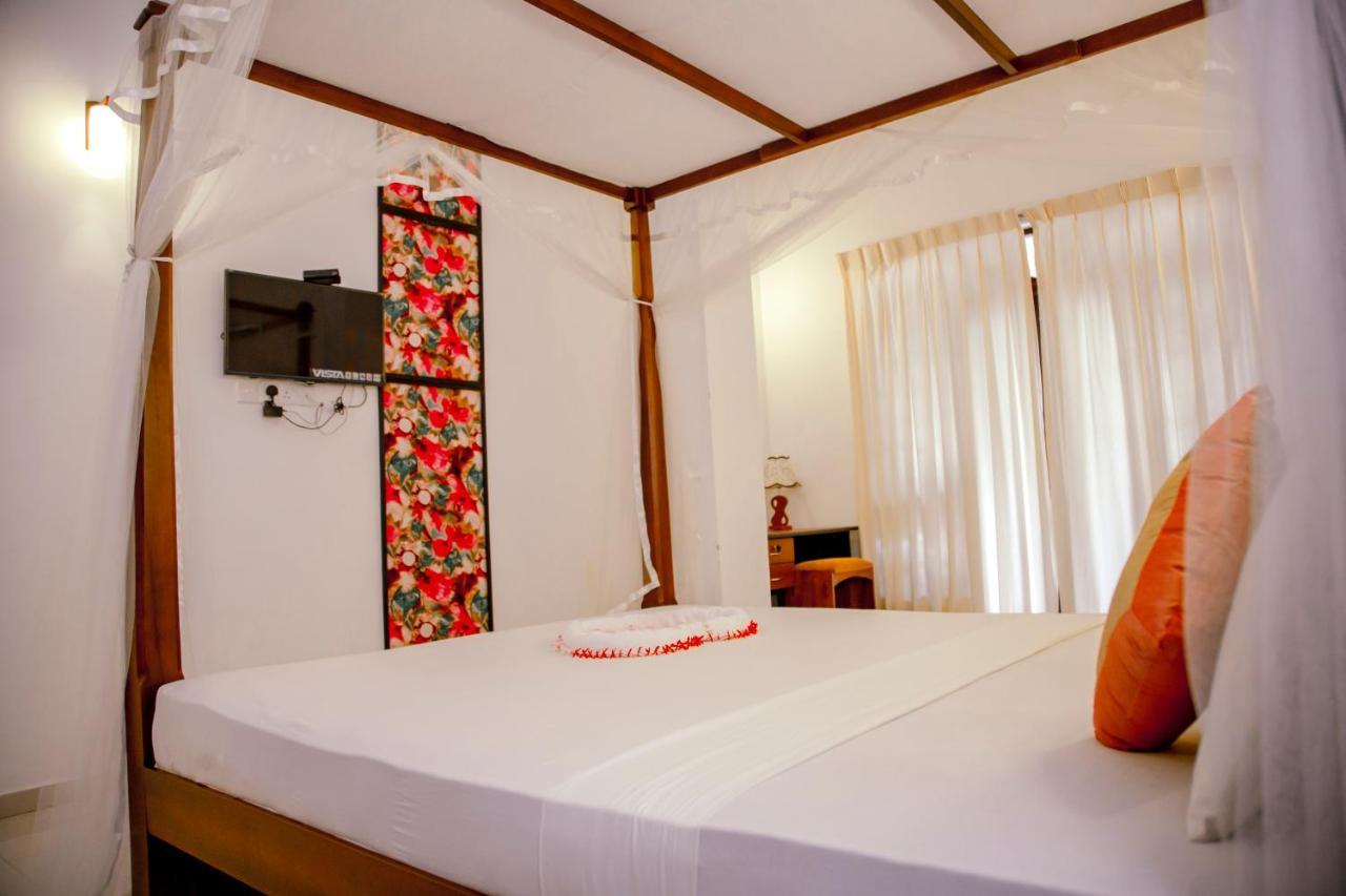 Prince Beach Hotel Bentota Luaran gambar
